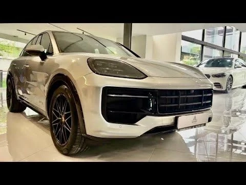 South African Car Culture: Avari Cars  MD Thembinkosi Pantsi